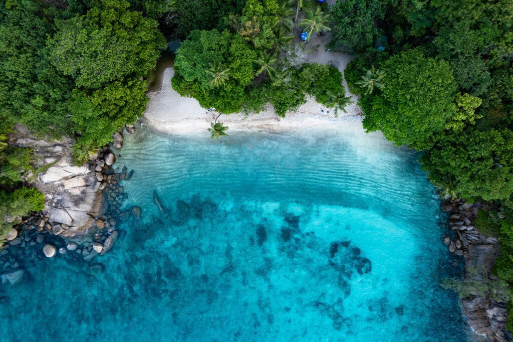 photographie aérienne en drone aux seychelles