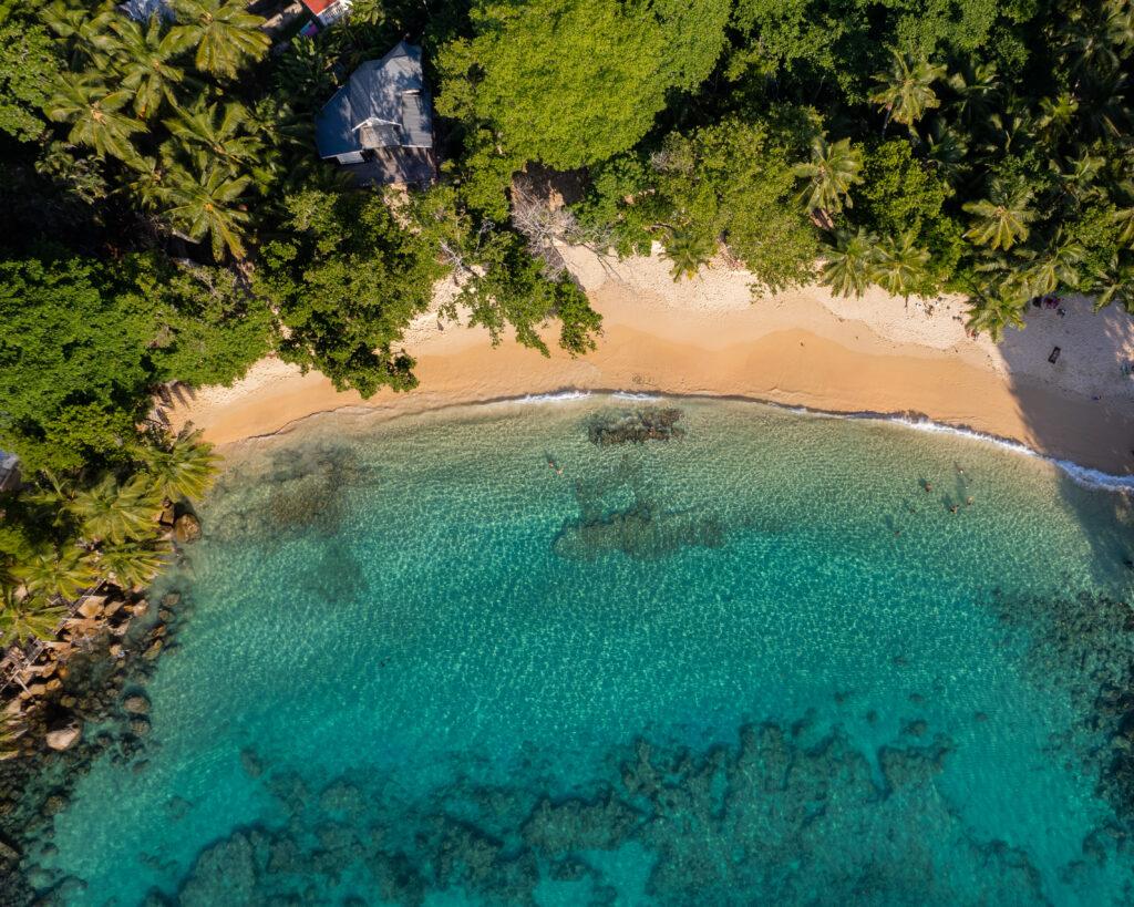 photographie aérienne en drone aux seychelles